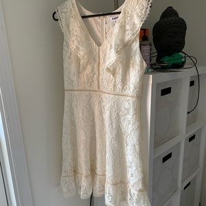 BB Dakota Dress Lace